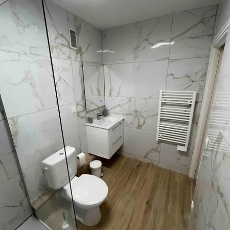 Apartmán Joli Appart/vue Etang/clim /wifi Balaruc-les-Bains
