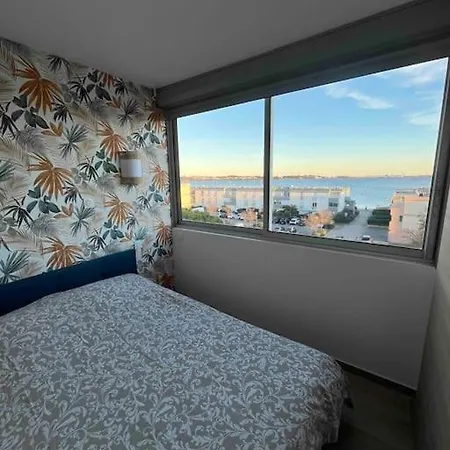 Joli Appart/vue Etang/clim /wifi Apartmán